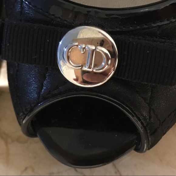 Christian Dior Pumps - Picture 2 of 3
